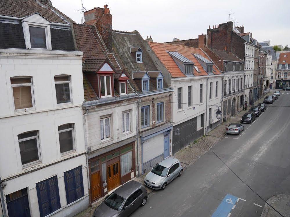 Le Chat Qui Dort Lille Extérieur photo