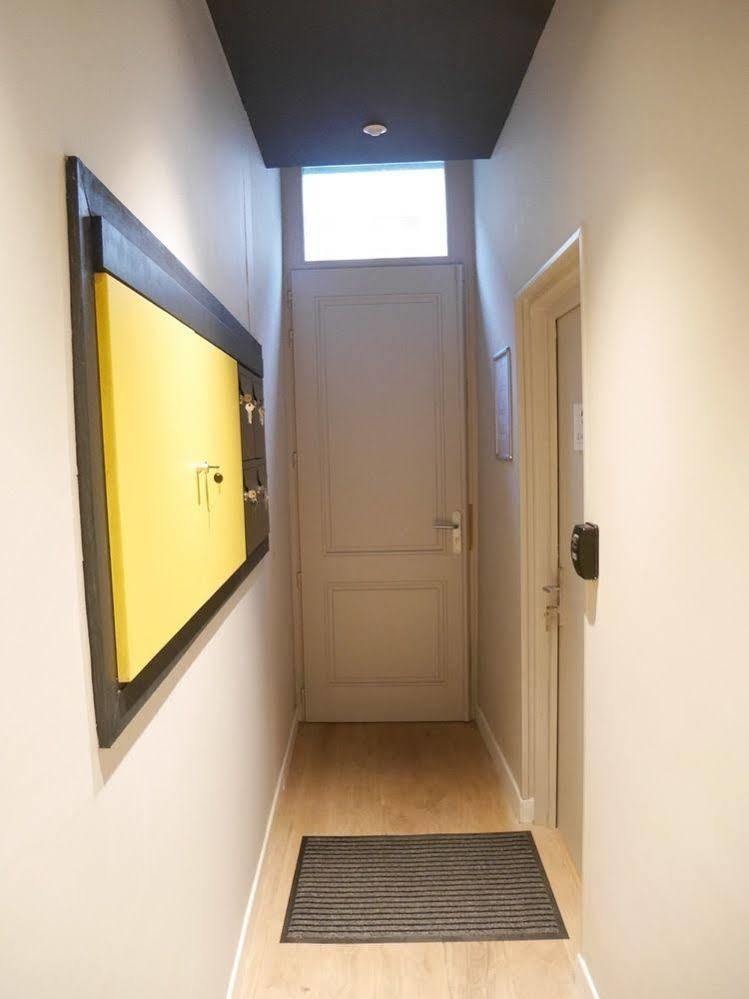 Le Chat Qui Dort Lille Extérieur photo